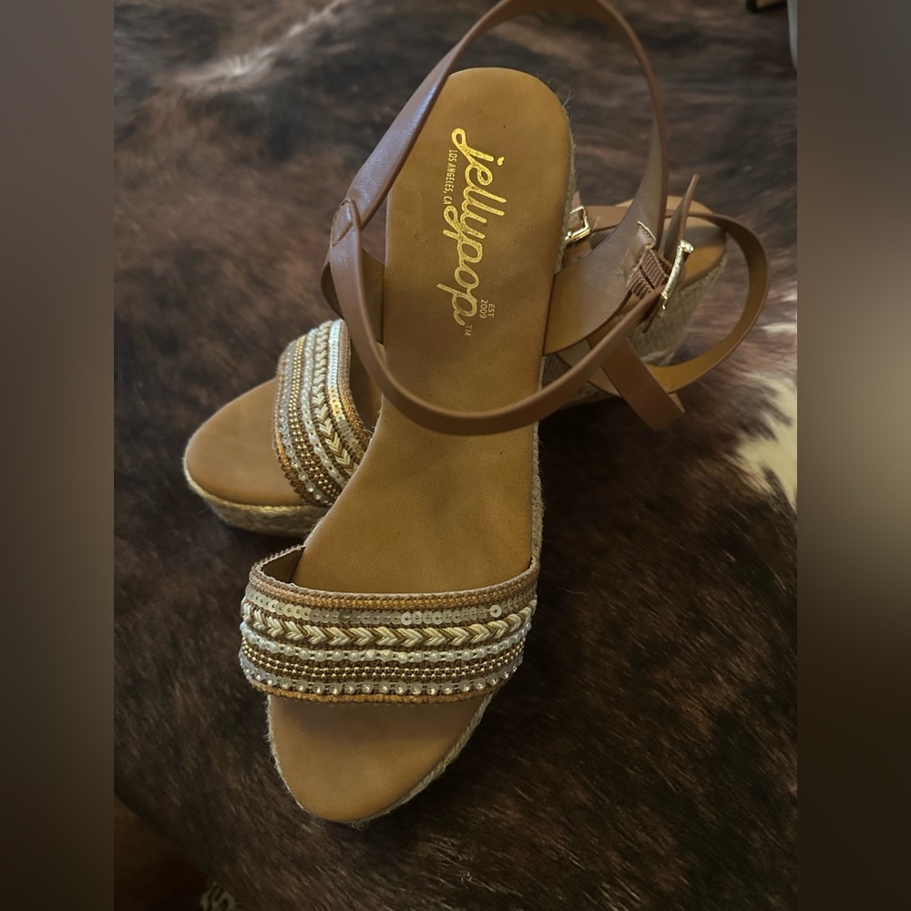 Jellypop Suzanne Women's Hobo Sandals with Rhinestone Details 11 M NWOT
